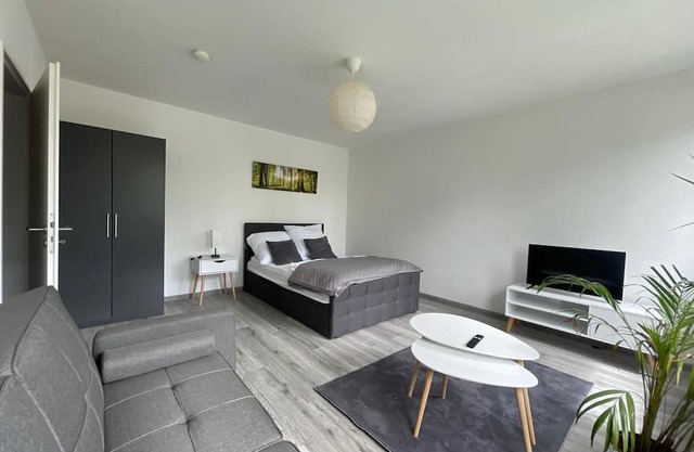 Sunny modern furnished apartment in the heart of Salzgitter - all-inclusive!