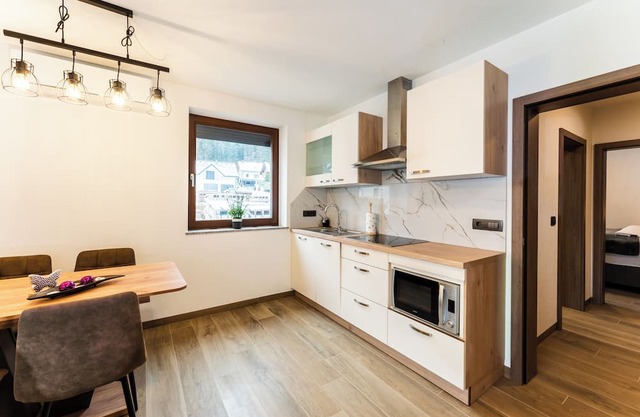 Vila Hrastnica 2 Apartma Sivka famaly friendly only 3 km from Škofja Loka