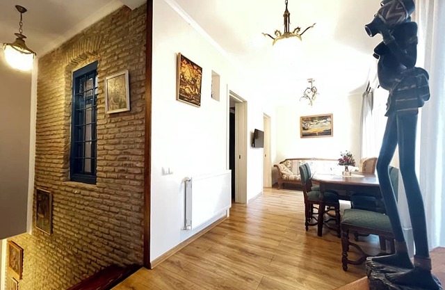 Top Comfort In a Prime Location - Mtatsminda (Old Tbilisi)