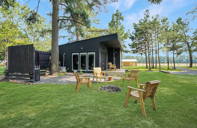 Indoor-Outdoor 2BR on Working Farm | Creek View