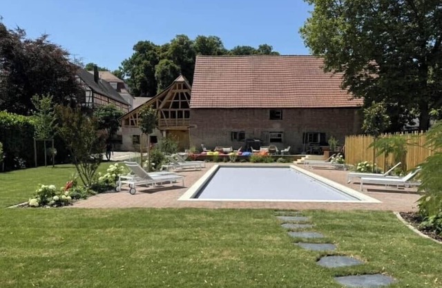 Peaceful and spacious stay in Hangenoak