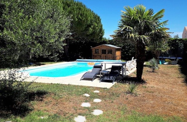 Gîte 3* 300m beach large private pool