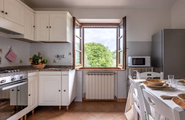 Stunning villa for 4 people with WIFI and TV, close to Montepulciano