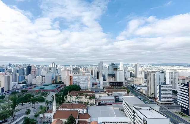 Studio 25th Floor, Garage, Balcony and Beautiful View.