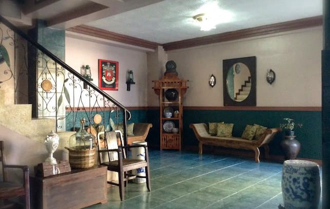 Luzon Hotel | Uptown Plaza Hotel