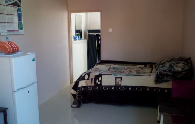 Lusaka House | 1 room and 1 bathroom in Northmead