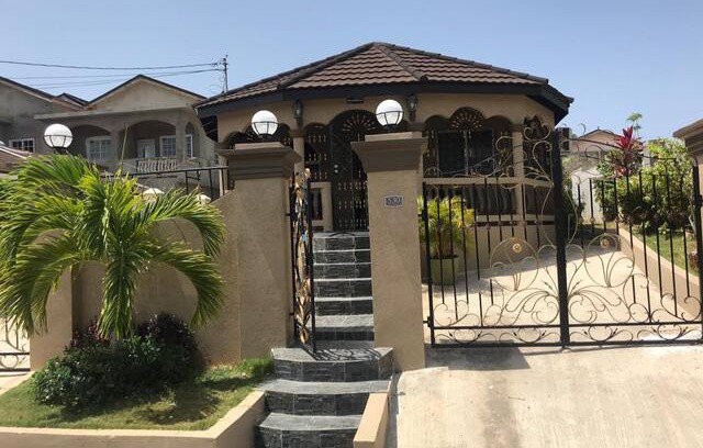 Montego Bay House | Marcia’s Bungalow