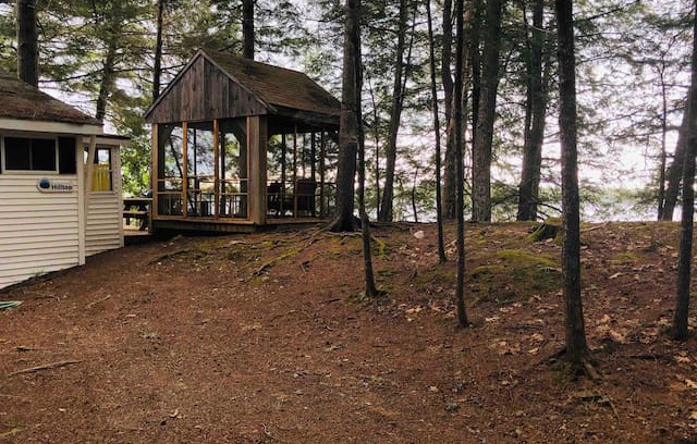 North Washington Cabin | Chet’s Camps’ Hilltop Cabin on Beautiful Big Lake