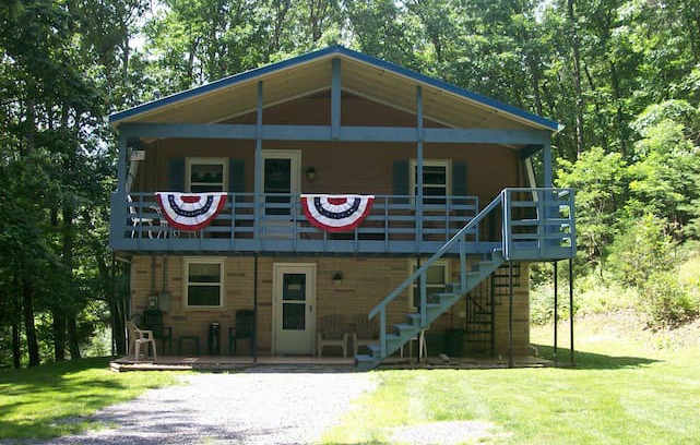 Upper Tract House | Hideaway Rental House w/HOT_TUB at SMOKE HOLE, WV