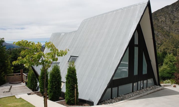 Arthur's Point Villa | Queenstown Chic Chalet -