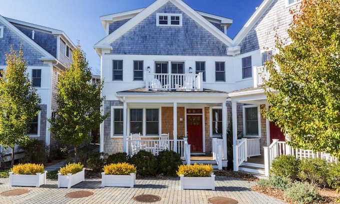 Provincetown House | Luxurious living in Herring Cove Village