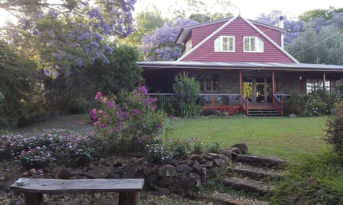 Reesville House | Bluestone House Maleny