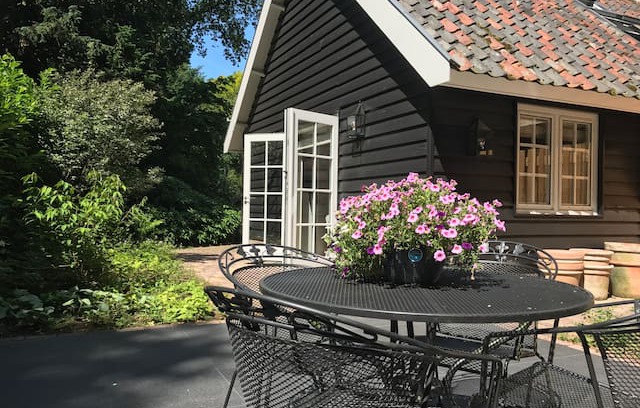 Laren Bed & Breakfast | Guesthouse 'Hut van Mie' Laren