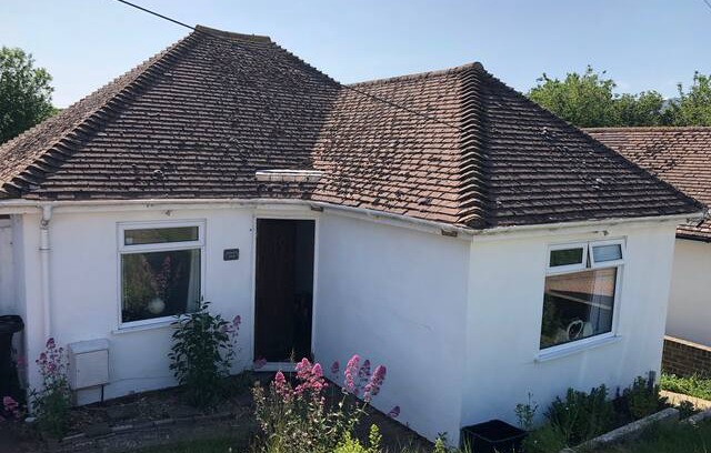 Saltdean Bed & Breakfast | Detached three bed bungalow to rent
