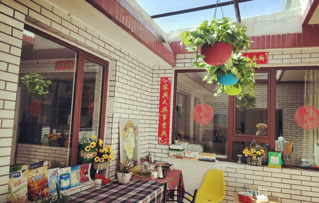 Baotou House | 梵高的黄房子
