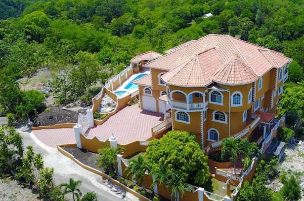 Oracabessa House | Penthouse suite Vacation Rental!