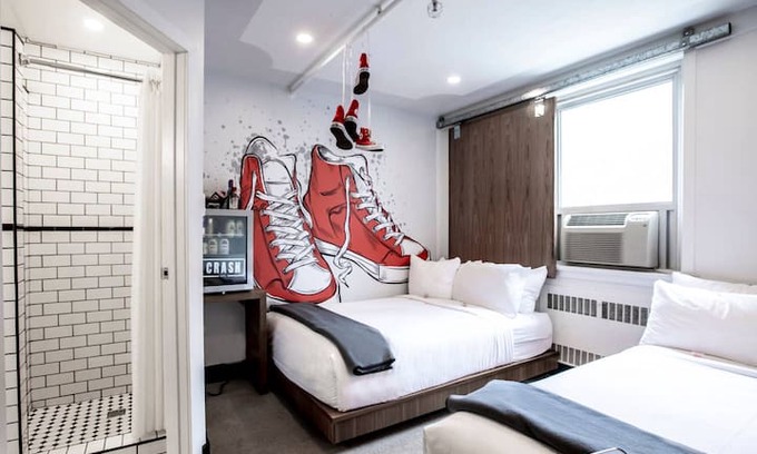 Downtown Edmonton Hotel | 356 BOUTIQUE HOTEL | BESIDE ROGERS PLACE | LUX ..