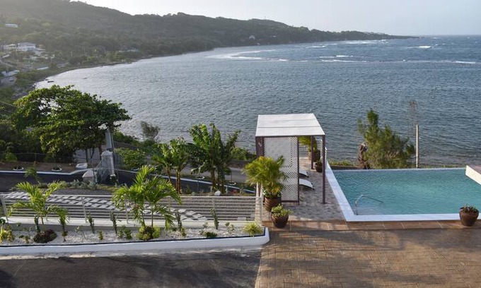 Port Maria Villa | Braata@Little Bay: Room 4 James