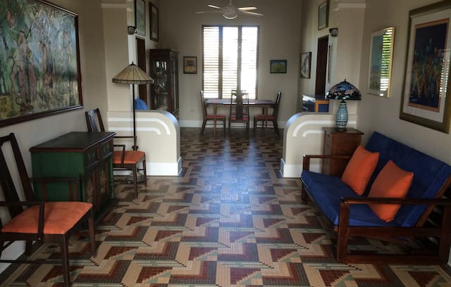 Miramar Apartment | Yellow Room - Art Deco Paradise