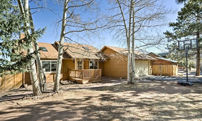 Woodland Park House | Woodland Park House w/Yard, Deck & Mountain Views!