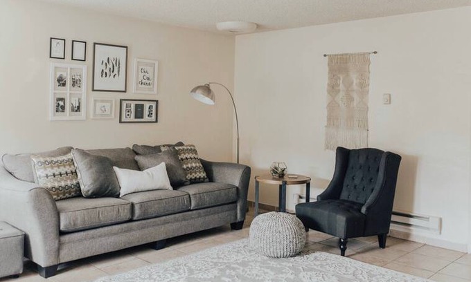 Ridgecrest Apartment | YOUR COMFY HOME AWAY FROM HOME