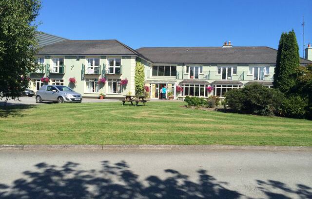 Cloghran Bed & Breakfast | Glenmore House, 3 minutes to Dublin Airport