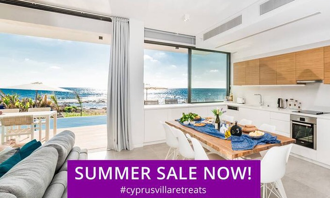 Kissonerga Villa | Villa Vista Beachfront Heated Pool Hot Tub