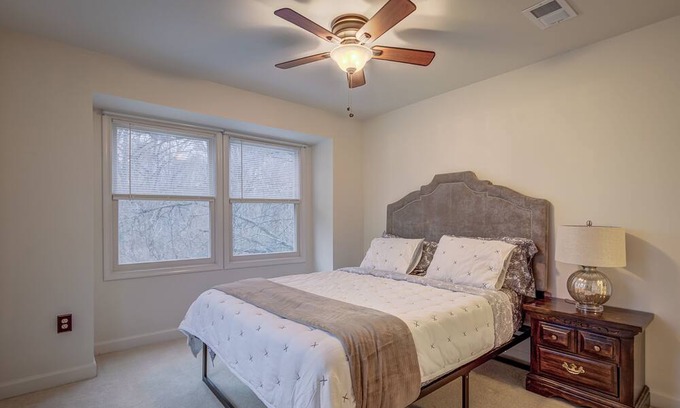 Dale City Villa | Woodbridge VA close to 95