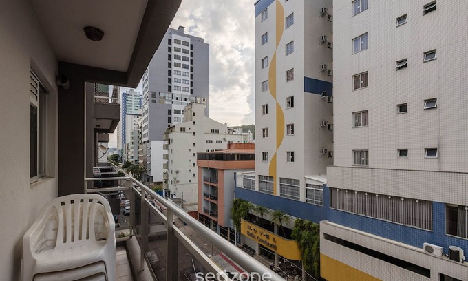 Centro Apartment | Apt w Balcony Close to Beach Privileged loc Mrn302