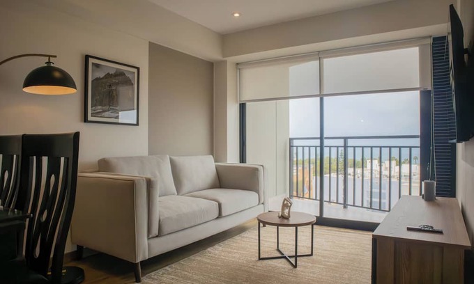 San Isidro Apartment | Aquilaria 1001A by Wynwood House