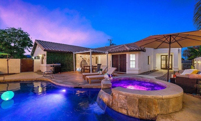 Bermuda Dunes House | Relaxing 5BR Retreat with Pool Game Room