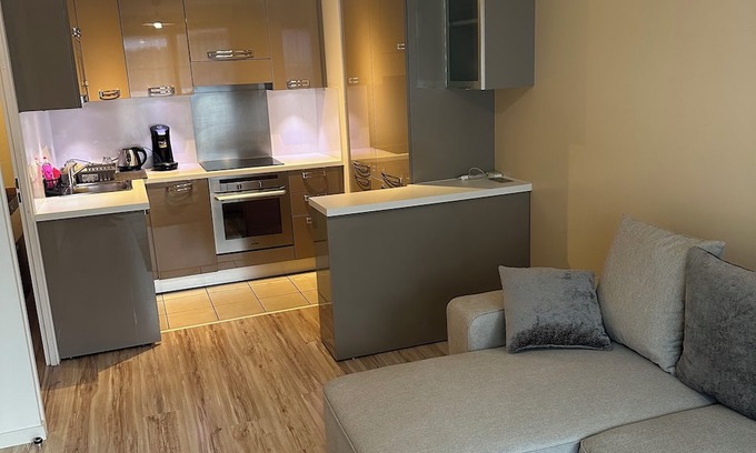 Sartrouville Apartment | Charming F2 15mn from Paris