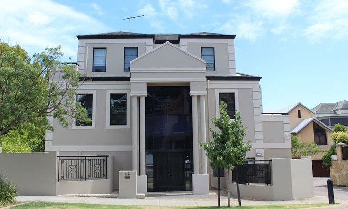 East Perth House | Luxury Home near Optus Stadium