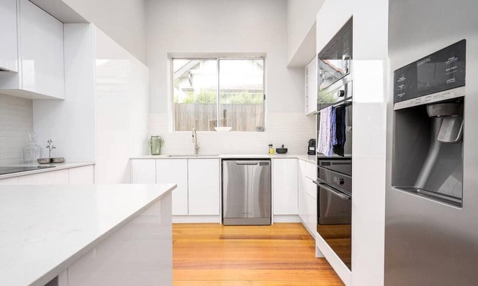 Footscray House | Luxurious house near flemington racecourse