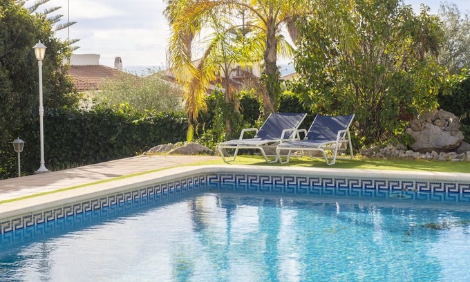 Cunit Villa | Lilliput - Xeckin Holidays