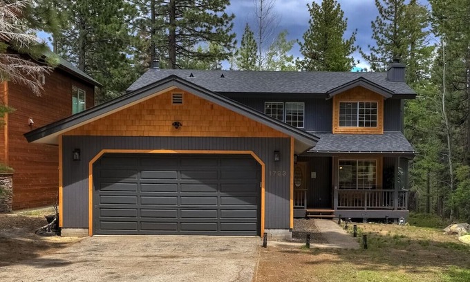 North Upper Truckee Cabin | 1793 Delaware · ~The River Rock House~
