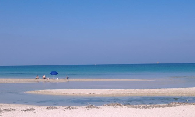 Torre Chianca Apartment | Apartment For 2 - 4 People Just 100m From the Sandy Sea