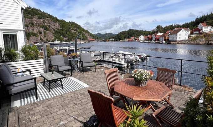 Lindesnes House | Furuholmen Brygge 33