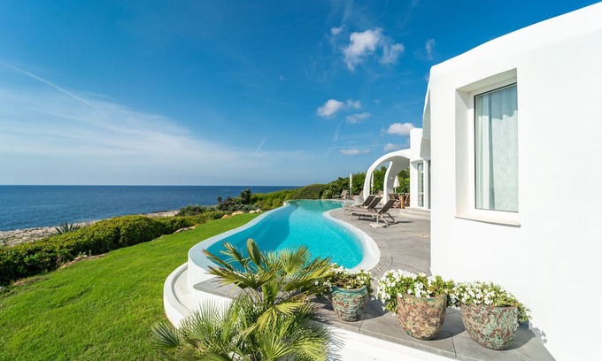 Marina de Son Ganxo Villa | Villa Gaudina - Six Bedroom Villa, Sleeps 12