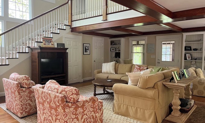 Cataumet House | "Escape the Ordinary: your Hidden Beach Retreat Awaits"