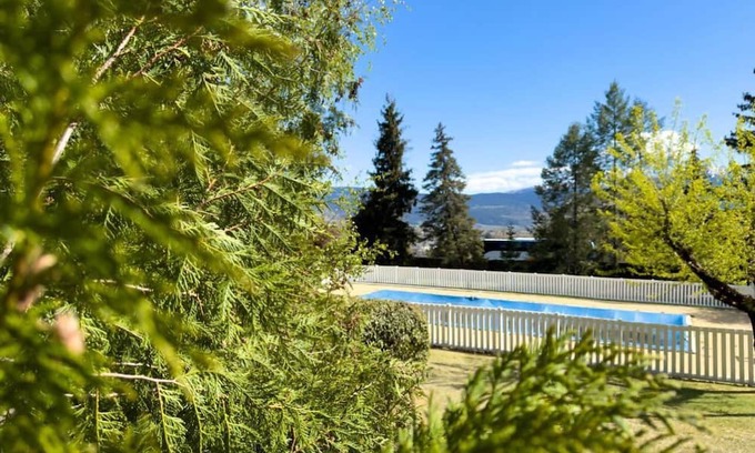 Enveitg Apartment | El Retiro de Montana Park