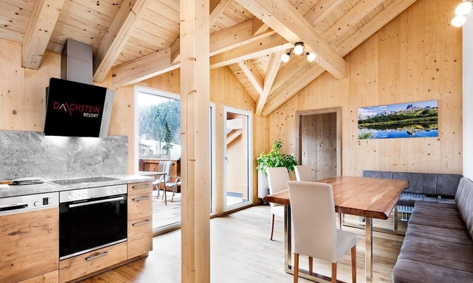 Russbach am Pass Gschuett Apartment | 4 (+2) Family Suite PH (RO) - Dachsteinresort