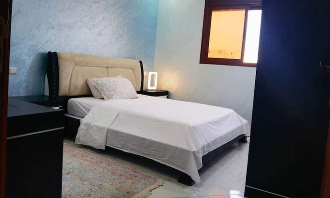 Bni Makada Apartment | Charming 1Bedroom Apartment with 2 Living Rooms Near Train Station & City Center