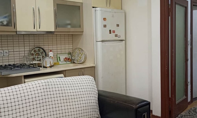 Bahcelievler House | Şirinevler merkezinde full eşyalı 1+1 müstakil giriş daire