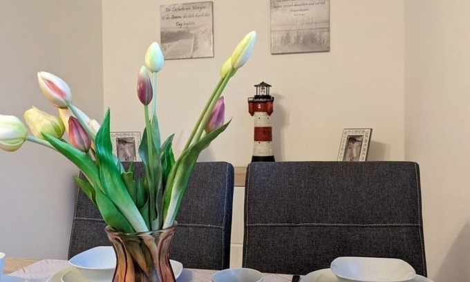 Hollen Apartment | Vrbo Property