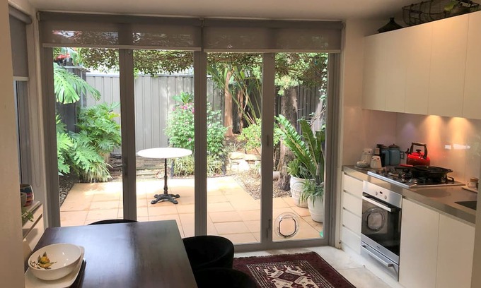 Camperdown House | Camperdown Terrace - Home2Home Executive Accommodation
