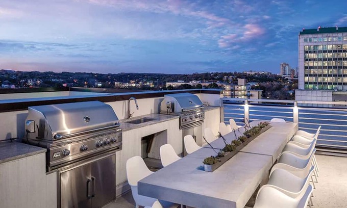West End Condo | 2 Bedroom Deluxe Condo, Sleeps 6, Full Kitchen, Downtown, Wyndham Austin Resort!