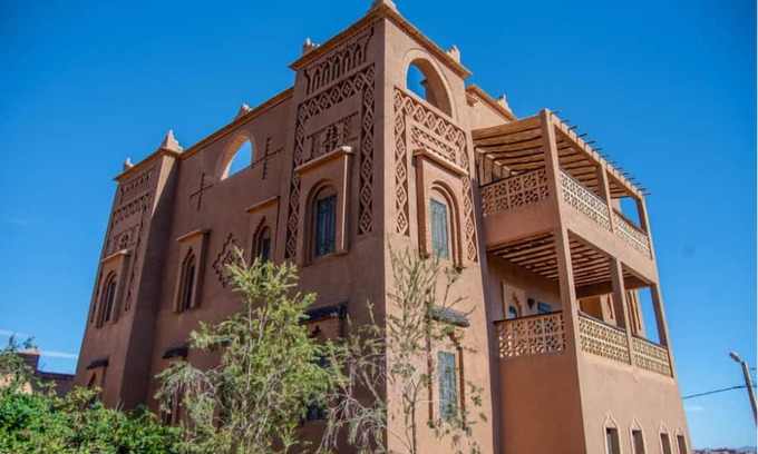 Souk Lakhmis Dades House | KASBAH TIZIRI