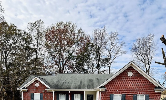 Marshville House | Country retreat home away from the hustle and bustle of city life.