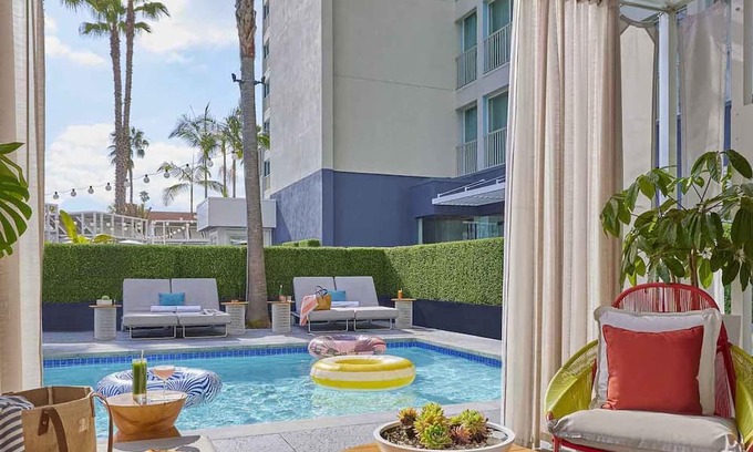 Downtown House | Indulge In Contemporary Comfort! 4 Pool View Units, Near Santa Monica Beach!